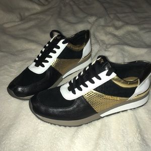 Michael Kors tennis shoes NEW